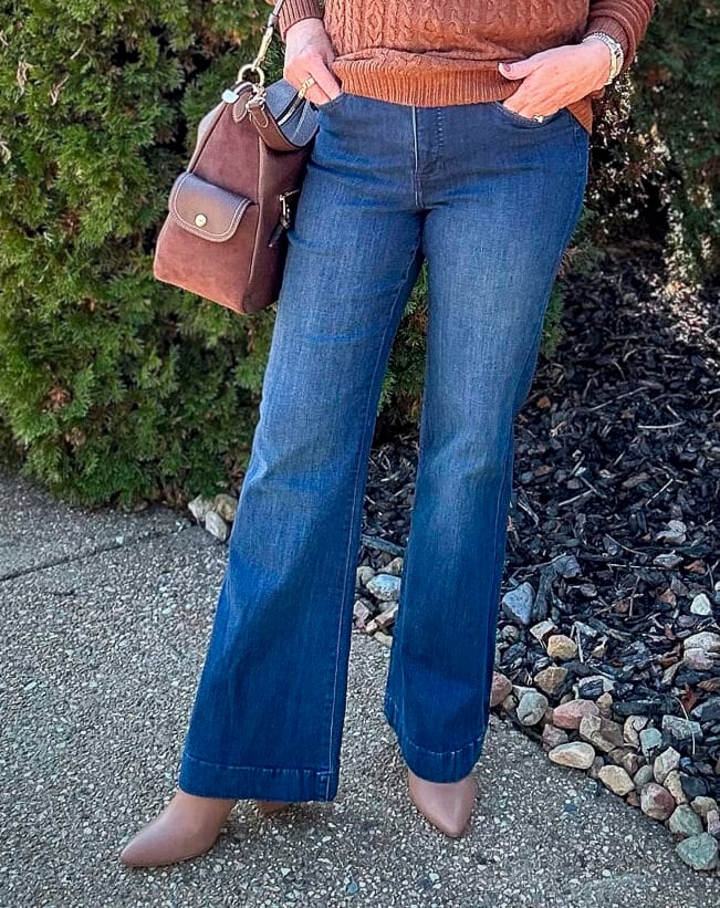 Over 40 Fashion Blogger, Tania Stephens is wearing a sweater and jeans outfit for fall11
