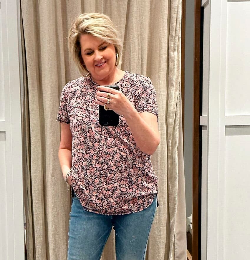 Tania Stephens with 50 is not old is styling a J.Jill printed tunic top and jeans8