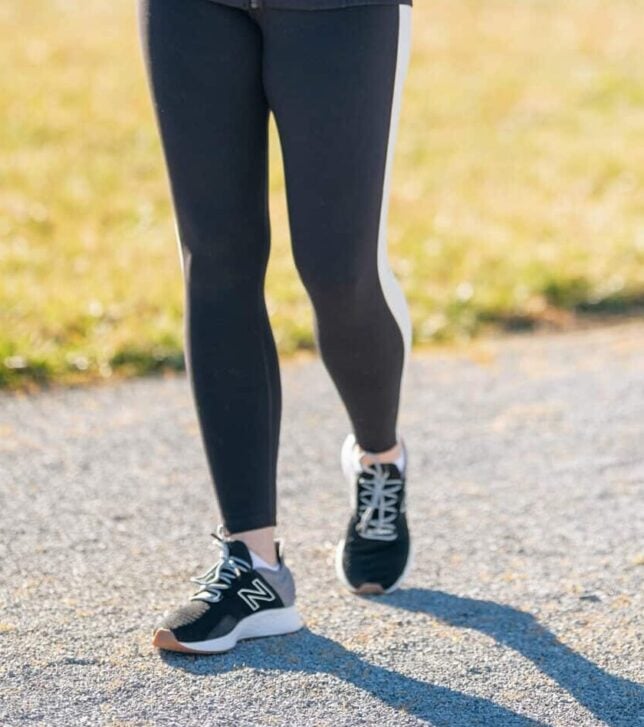Fashion Blogger, Tania Stephens, is wearing black and white activewear16