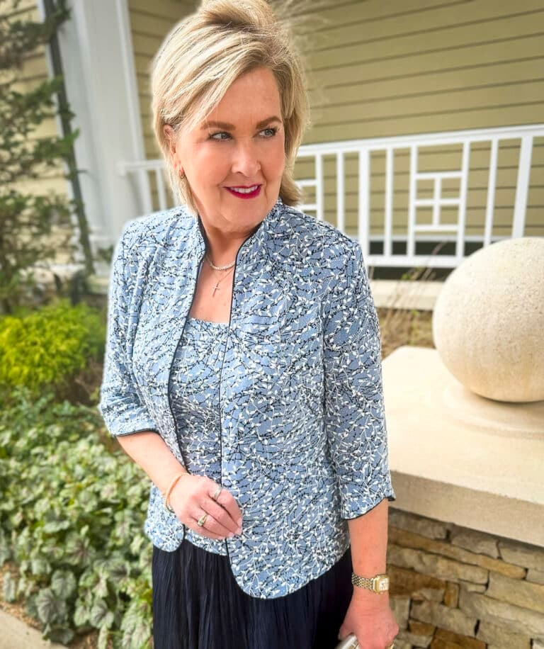 Over 50 Fashion Blogger, Tania Stephens is styling things to wear to a wedding other than a dress18