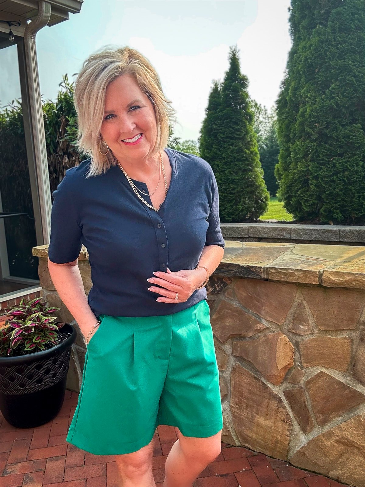 Over 50 Fashion Blogger, Tania Stephens, is styling the best bermuda shorts for women over 50 -13