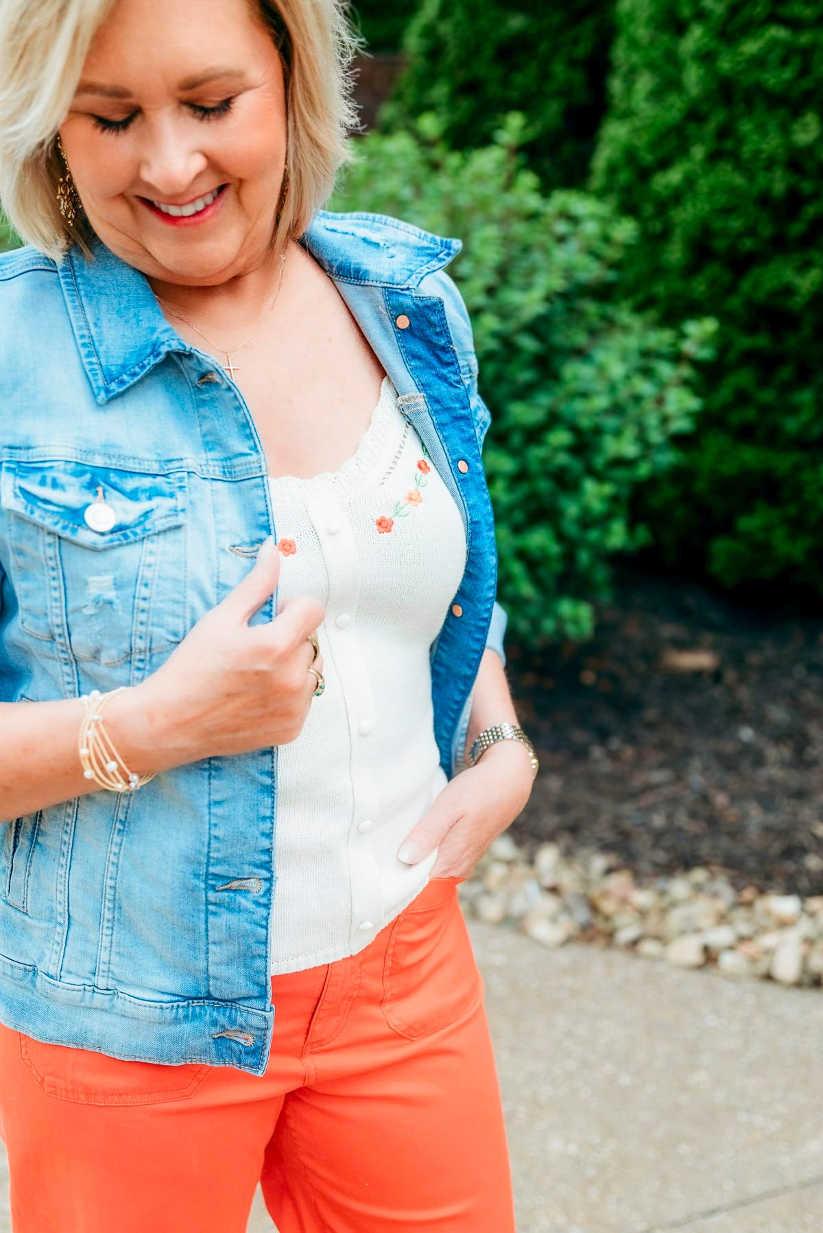 Over 50 Fashion Blogger, Tania Stephens is showcasing Lauren Conrad at Kohl's with red/coral crops and a cream sweater with a jean jacket15