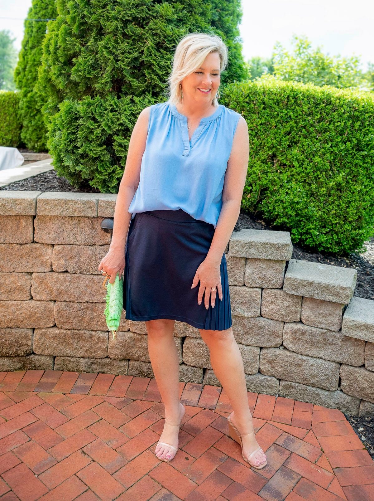 Over 50 Fashion Blogger, Tania Stephens is styling The Best Skorts for women over 50 in Different Lengths21