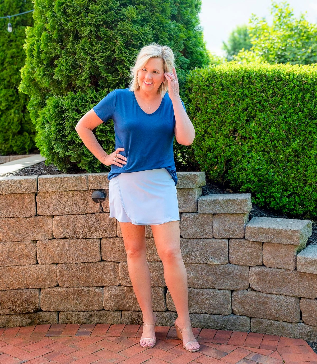 Over 50 Fashion Blogger, Tania Stephens is styling The Best Skorts for women over 50 in Different Lengths7