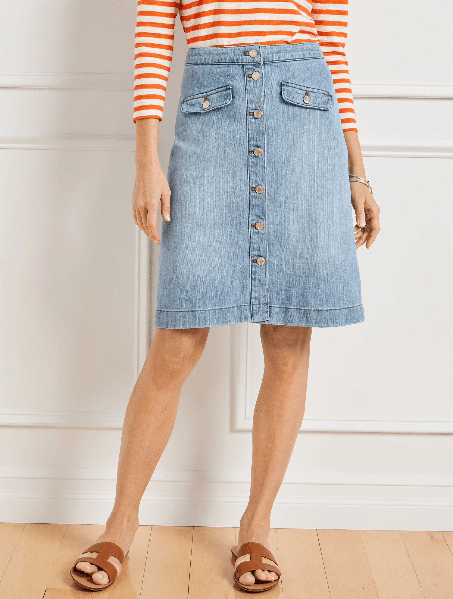 The Most Flattering Skirts and Skorts for Petites