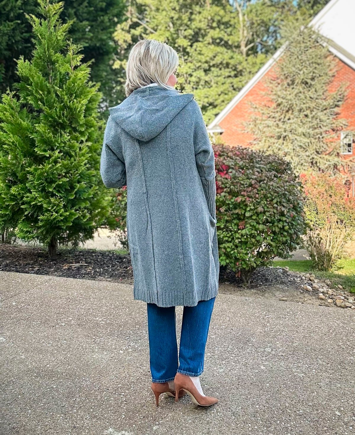 Over 50 Fashion Blogger, Tania Stephens is showing how to style a coatigan15