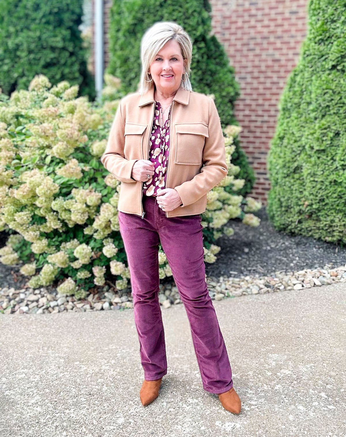Fashion Blogger, Tania Stephens is wearing the latest fall styles from Kohl's -7