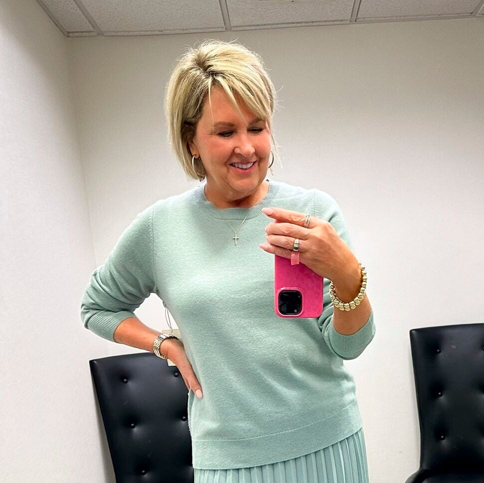 Crewneck Cashmere Sweater (Large)