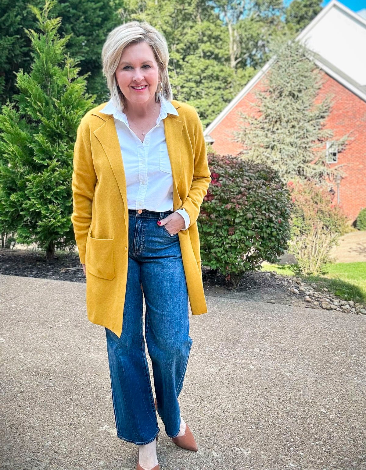 Over 50 Fashion Blogger, Tania Stephens is showing how to incorporate the trending color yellow in your wardrobe12