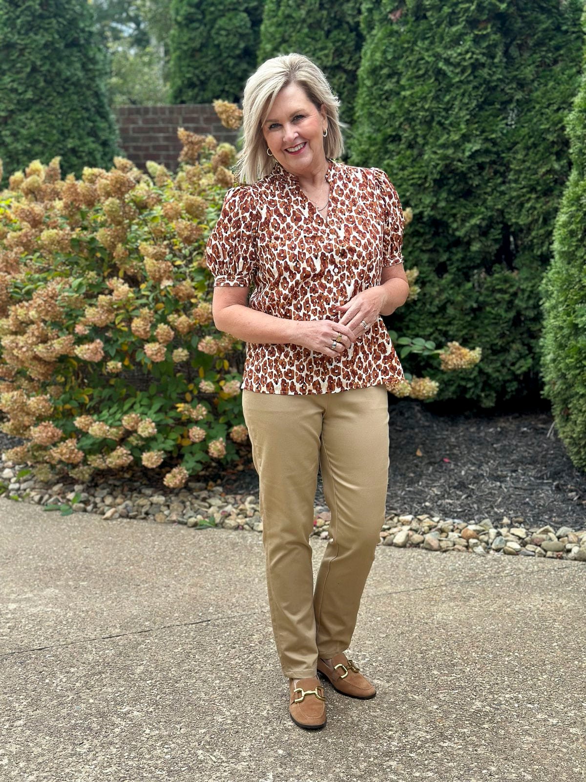 Fashion Blogger Tania Stephens is wearing outfits perfect for Thanksgiving from Kohl's 29