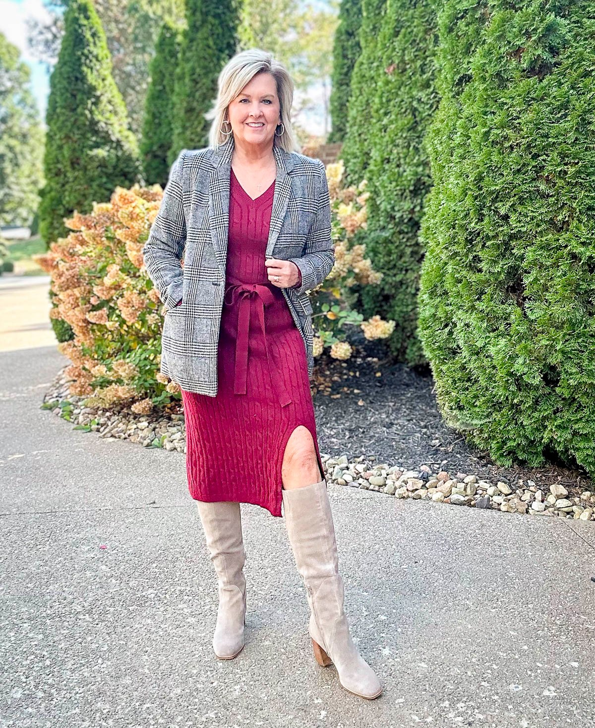 Fashion Blogger Tania Stephens is styling Fall Fashions from Amazon17