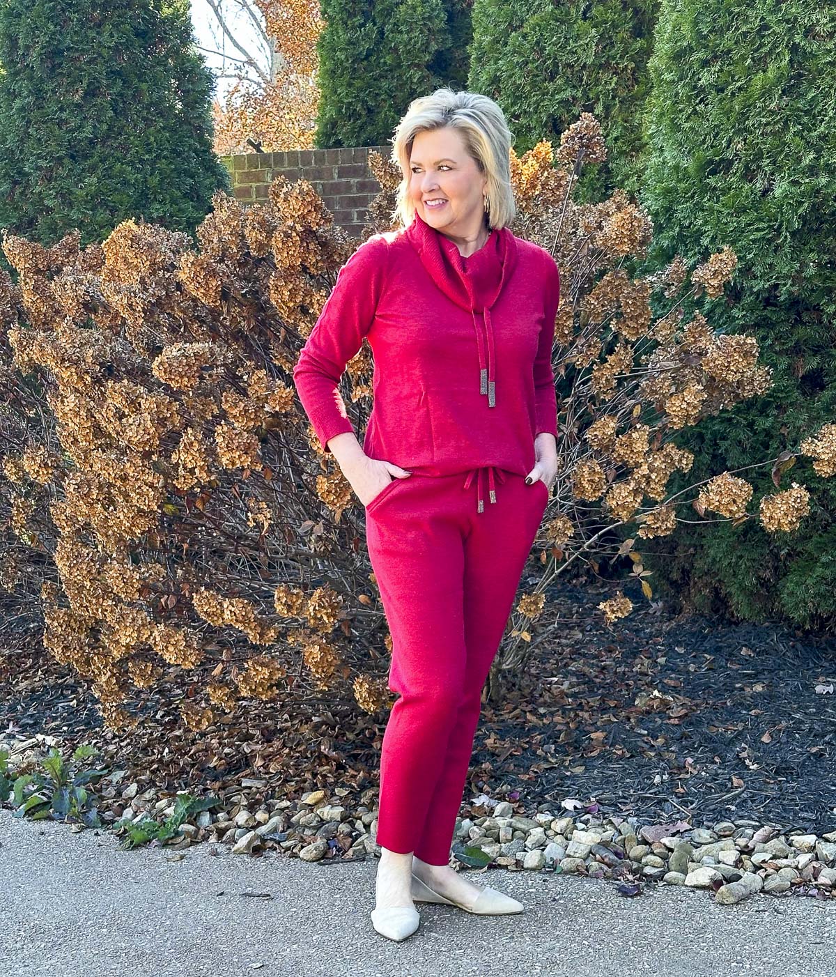 Fashion Blogger, Tania Stephens is doing a try on haul with Ann Taylor, Talbots, and More