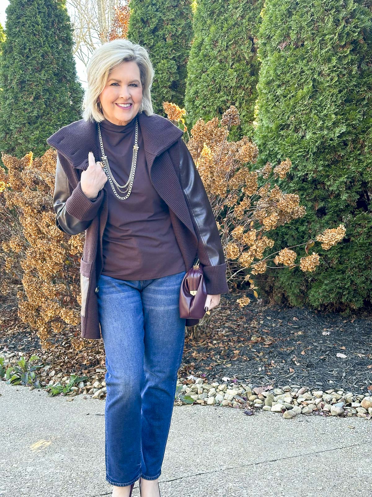 Fashion Blogger, Tania Stephens is doing a try on haul with Ann Taylor, Talbots, and More39