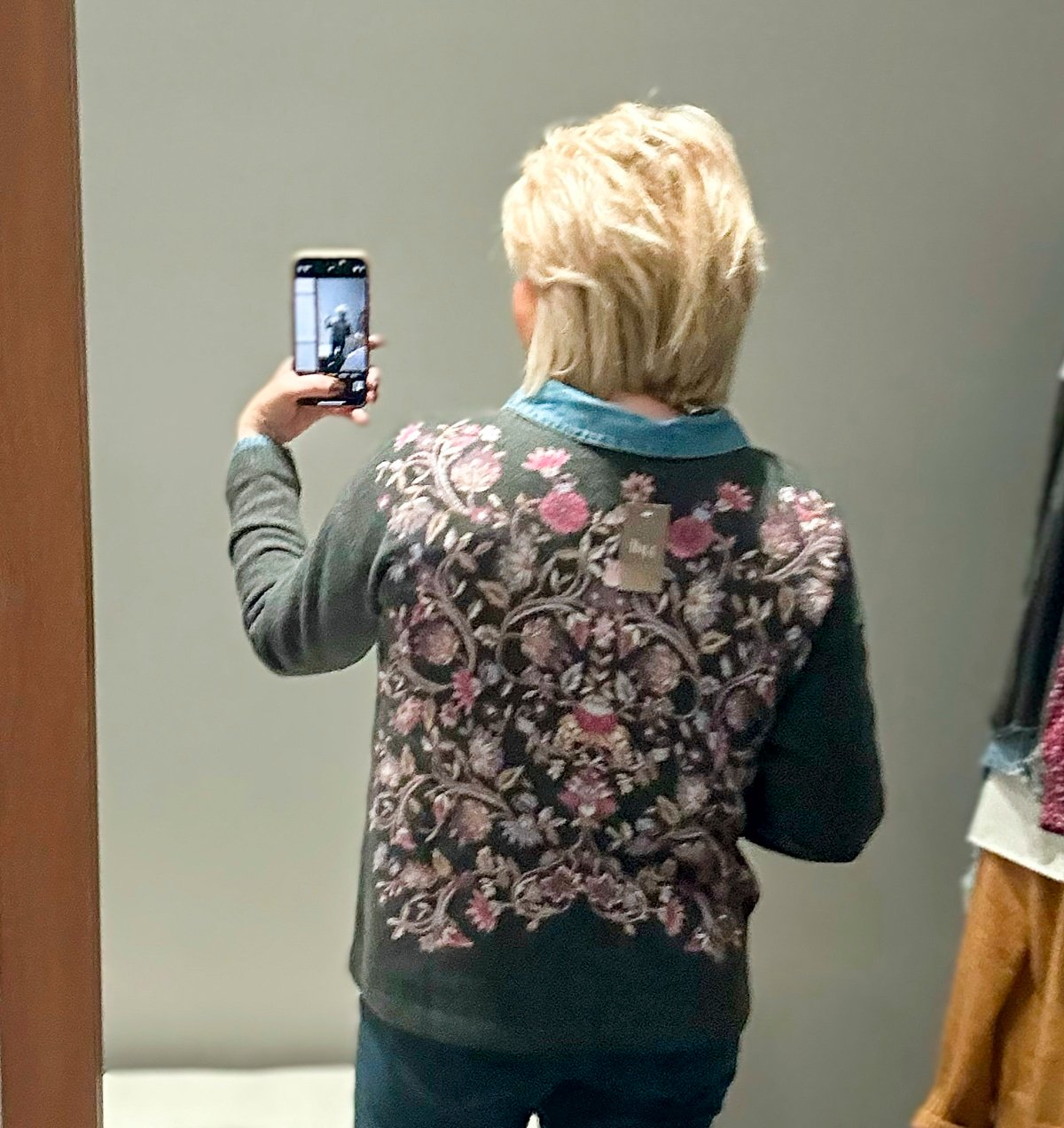 Over 50 Fashion Blogger, Tania Stephens, is doing a J.Jill winter try-on haul-16