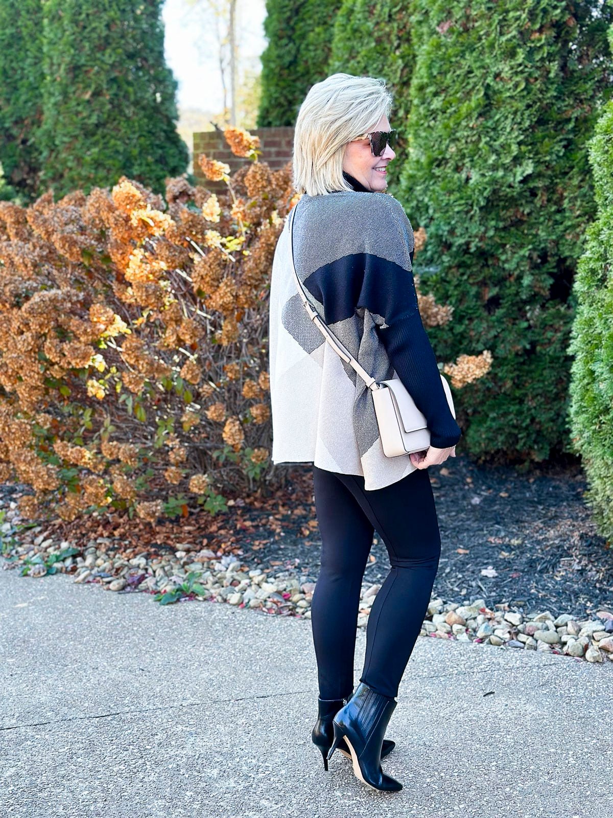 Over 50 Fashion Blogger, Tania Stephens is styling three Casual Outfits For A Relaxed Holiday From Nordstrom Rack25