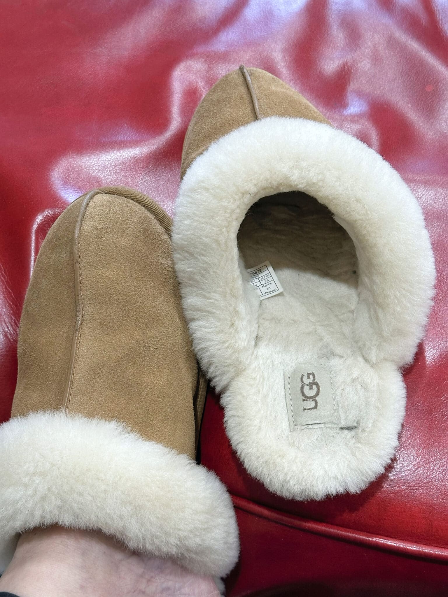 Over 50 Fashion Blogger Tania Stephens wearing a pair of UGG slippers59