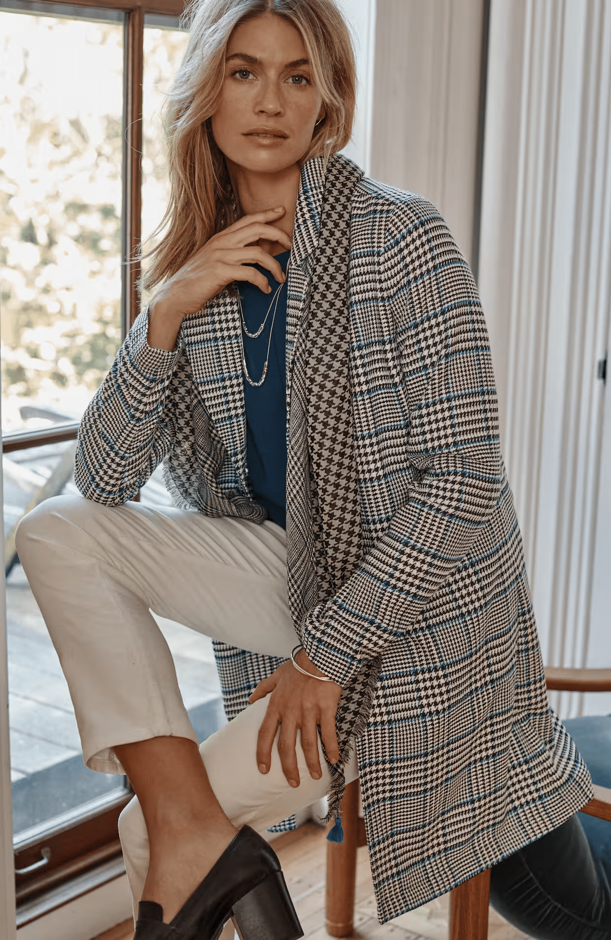 The Best Winter Handbags for Women Over 50 tania stephens 50 is not old fashion blogger jjill