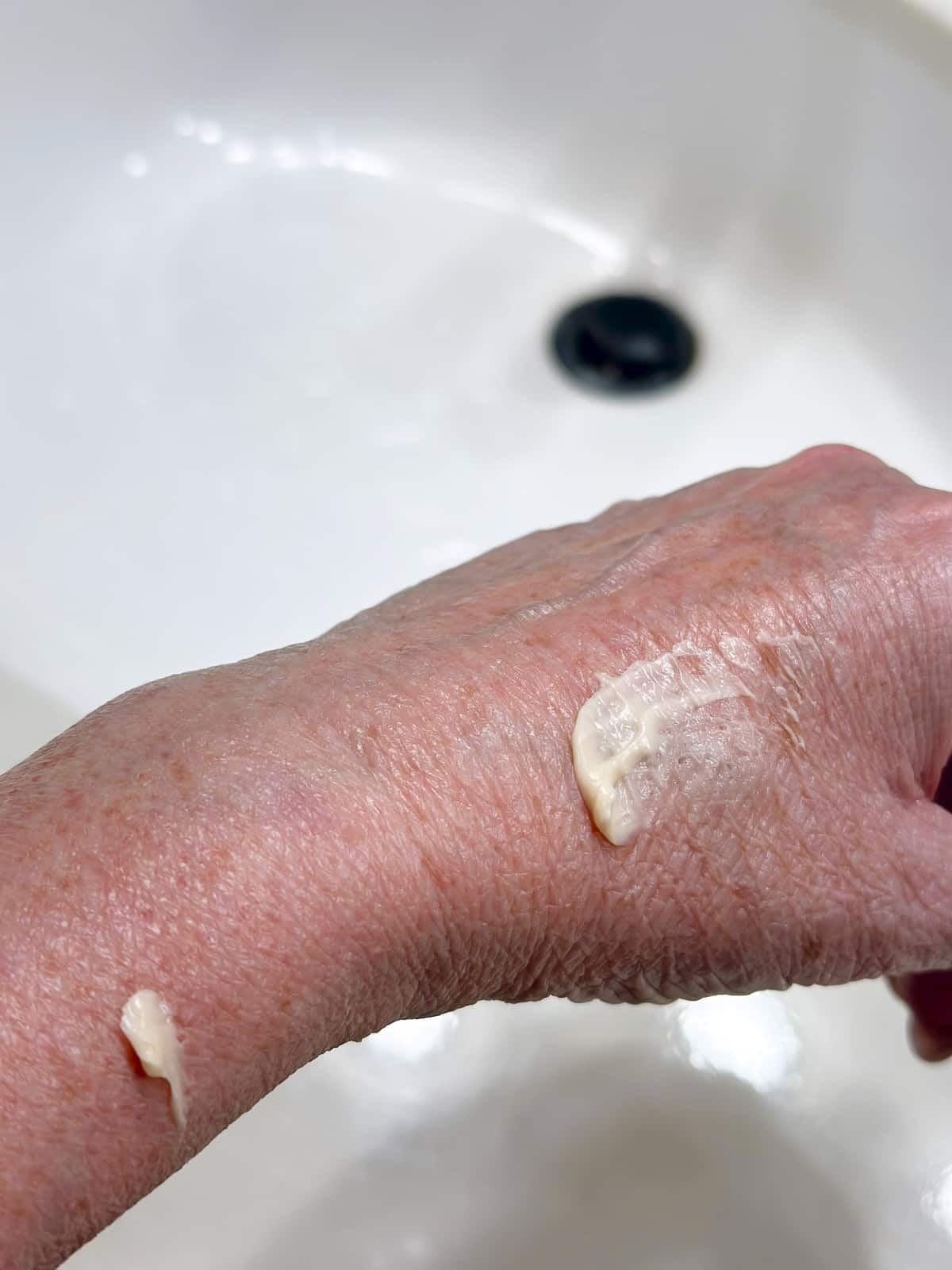 Best Lotions for dry skin - OSEA3