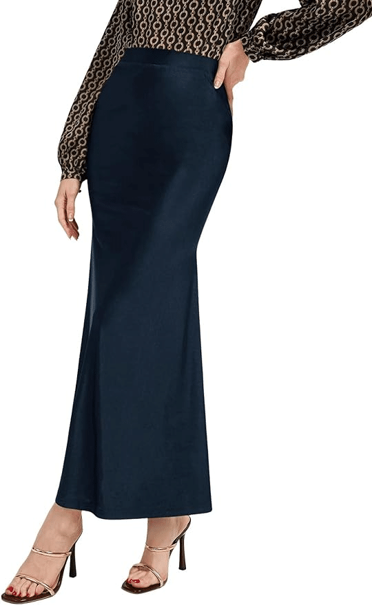 The Best Column Skirts To Wear Now 50 is not old Tania Stephens fashion blogger navy