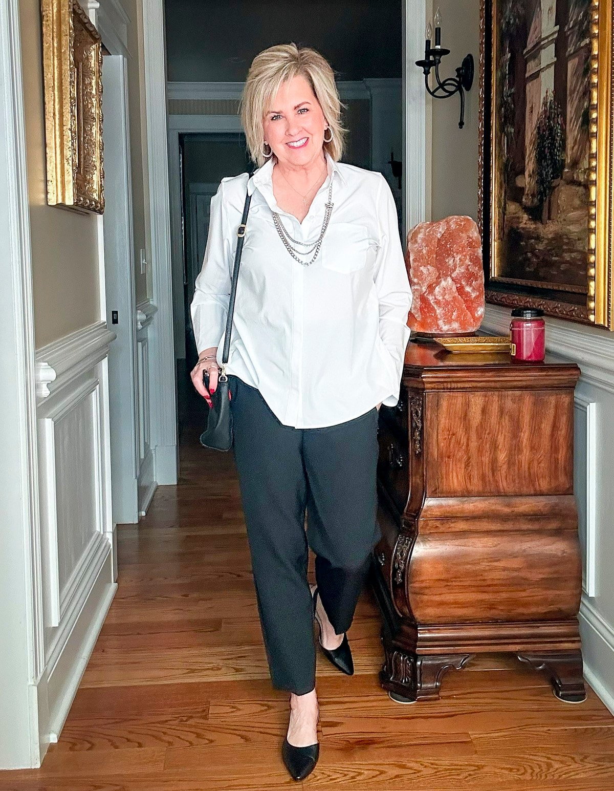 Fashion Blogger, Tania Stephens is styling Athleta's Endless Pants2