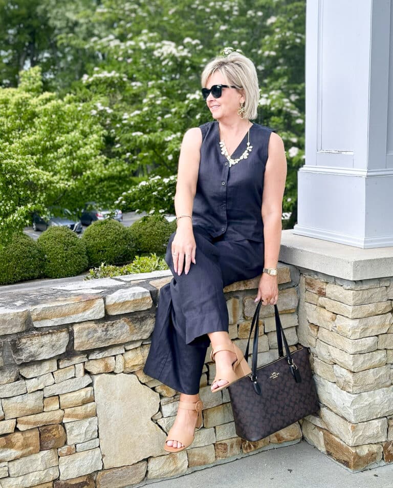 Over 50 Fashion Blogger, Tania Stephens is wearing a black linen outfit for summer 6
