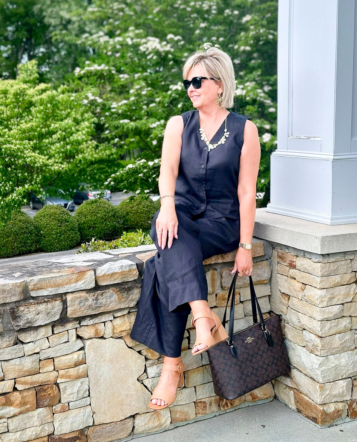 Over 50 Fashion Blogger, Tania Stephens is wearing a black linen outfit for summer 6