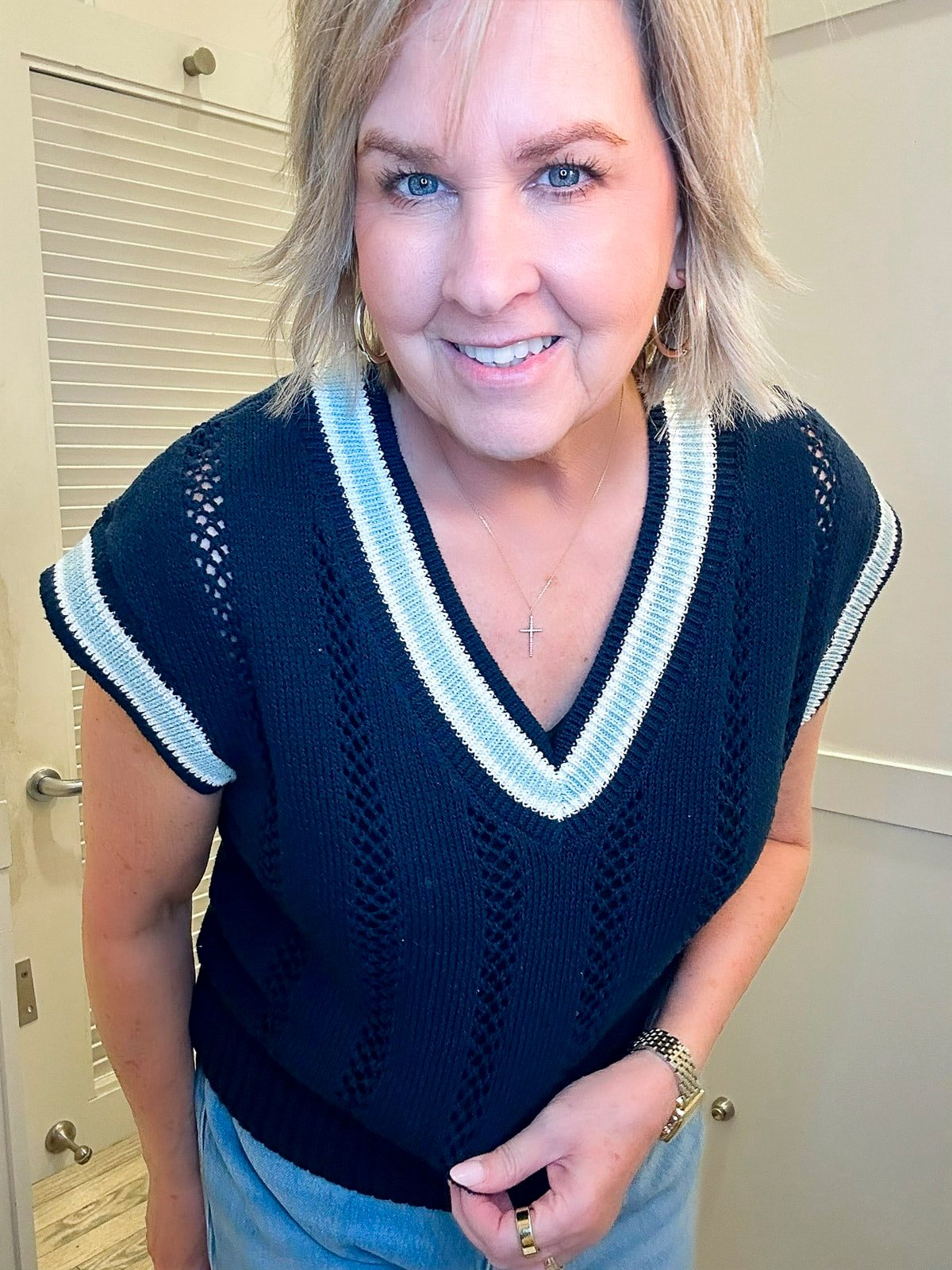 Over 50 Fashion Blogger, Tania Stephens is doing a Loft try on haul for May22