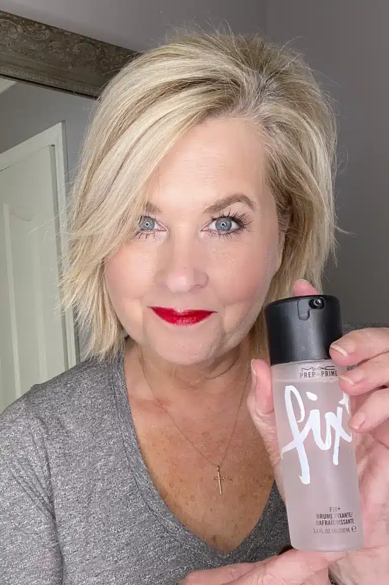 Makeup Setting Sprays for Women Over 50: Lock in Your Look