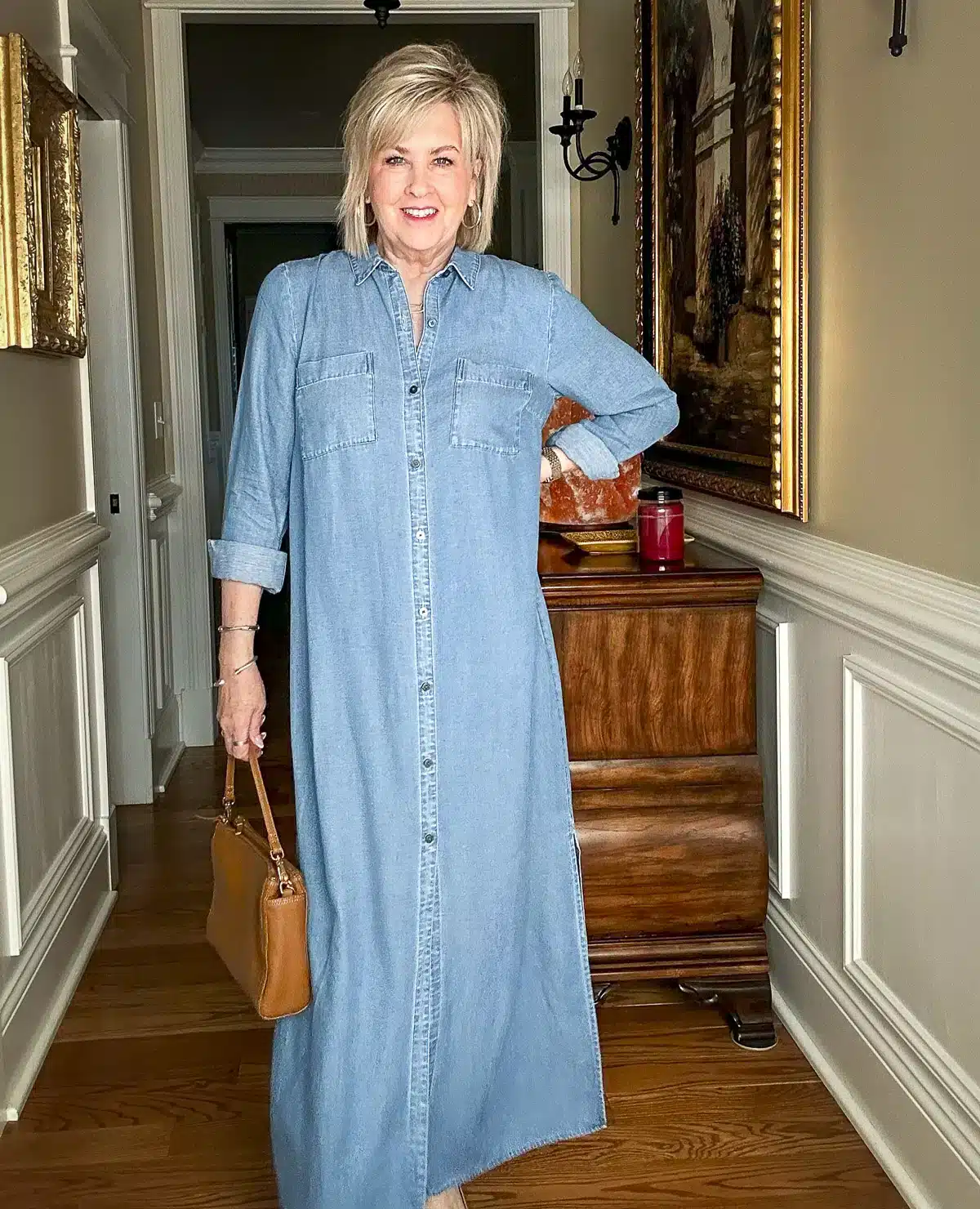 Over 50 fashion blogger, Tania Stephens is sharing about the best dress lengths for women8
