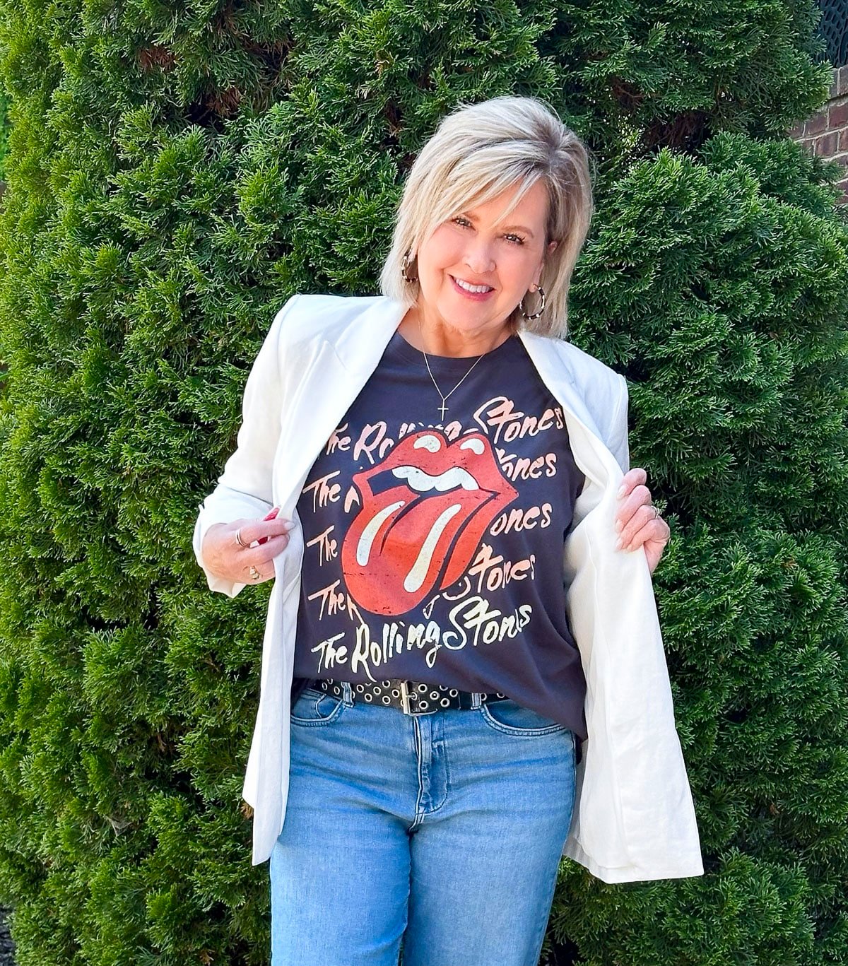 Over 50 Fashion Blogger, Tania Stephens is wearing a graphic tee from Walmart4