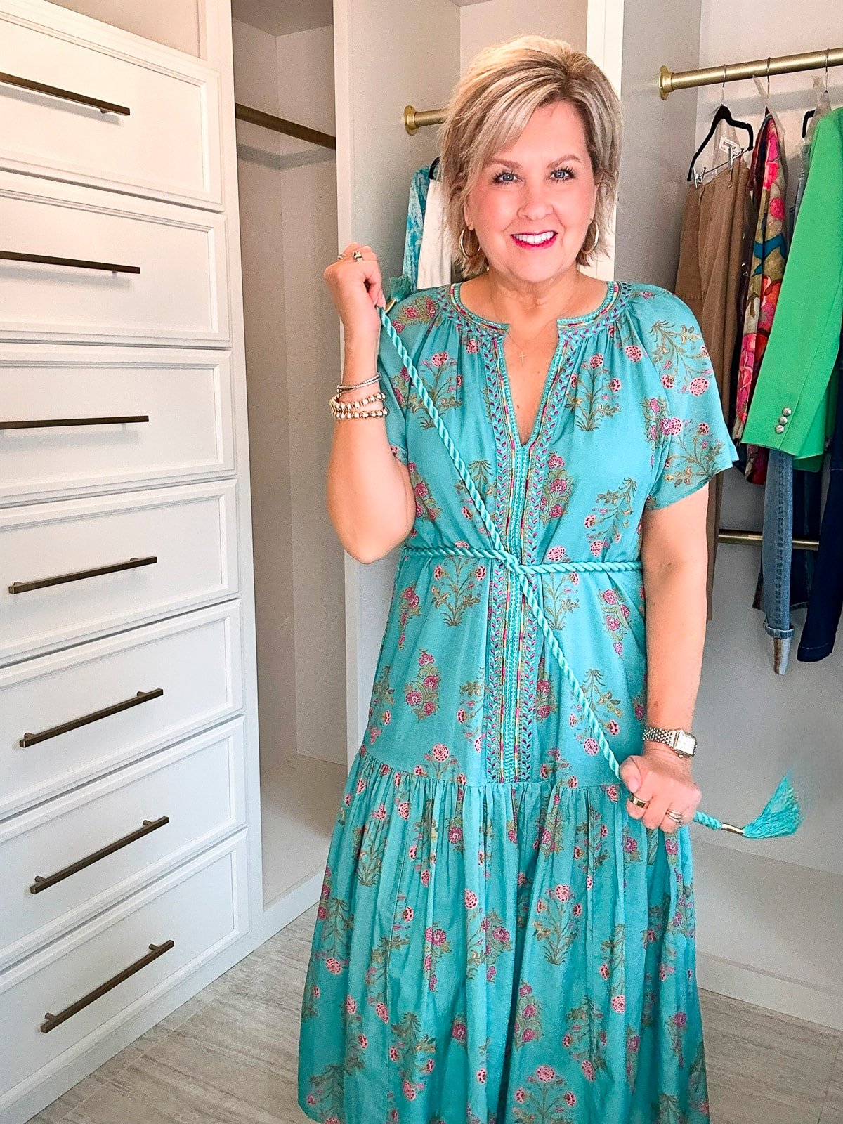 Over 50 Fashion Blogger, Tania Stephens is showing how to beat the summer heatwave In a drop waist dress12
