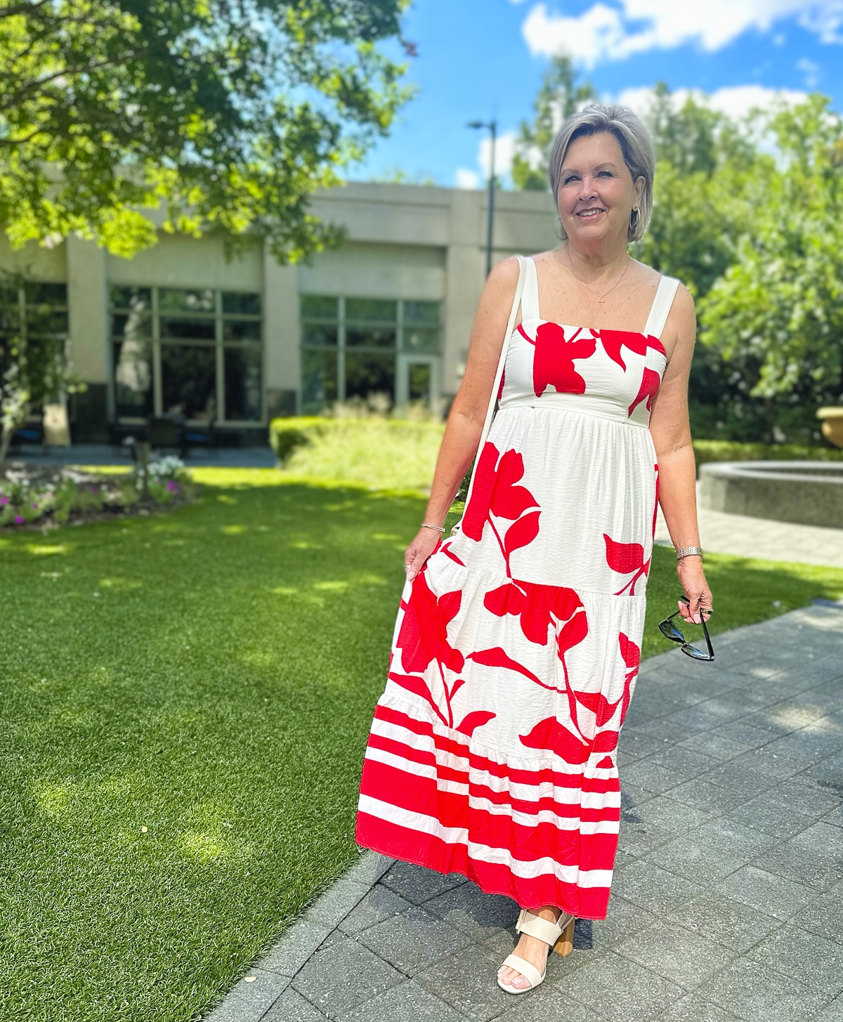 Over 50 fashion blogger, Tania Stephens is wearing a red and white sundress from Kohl's15