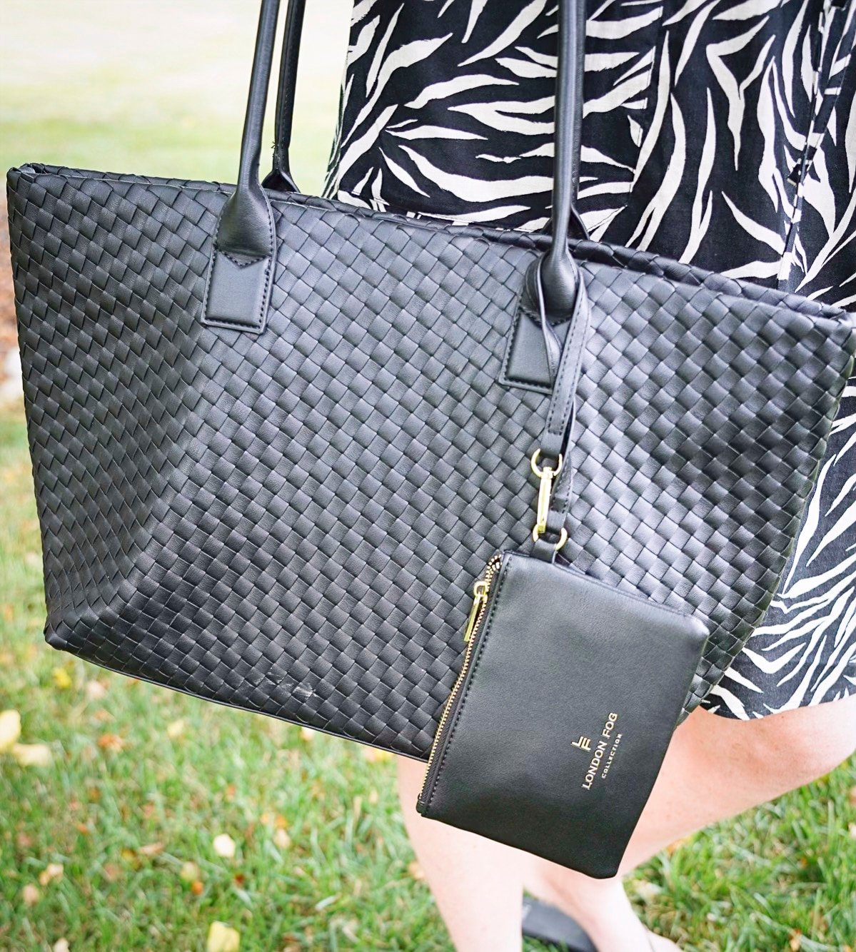 Over 50 Fashion Blogger Tania Stephens is styling Walmart fashions in July6