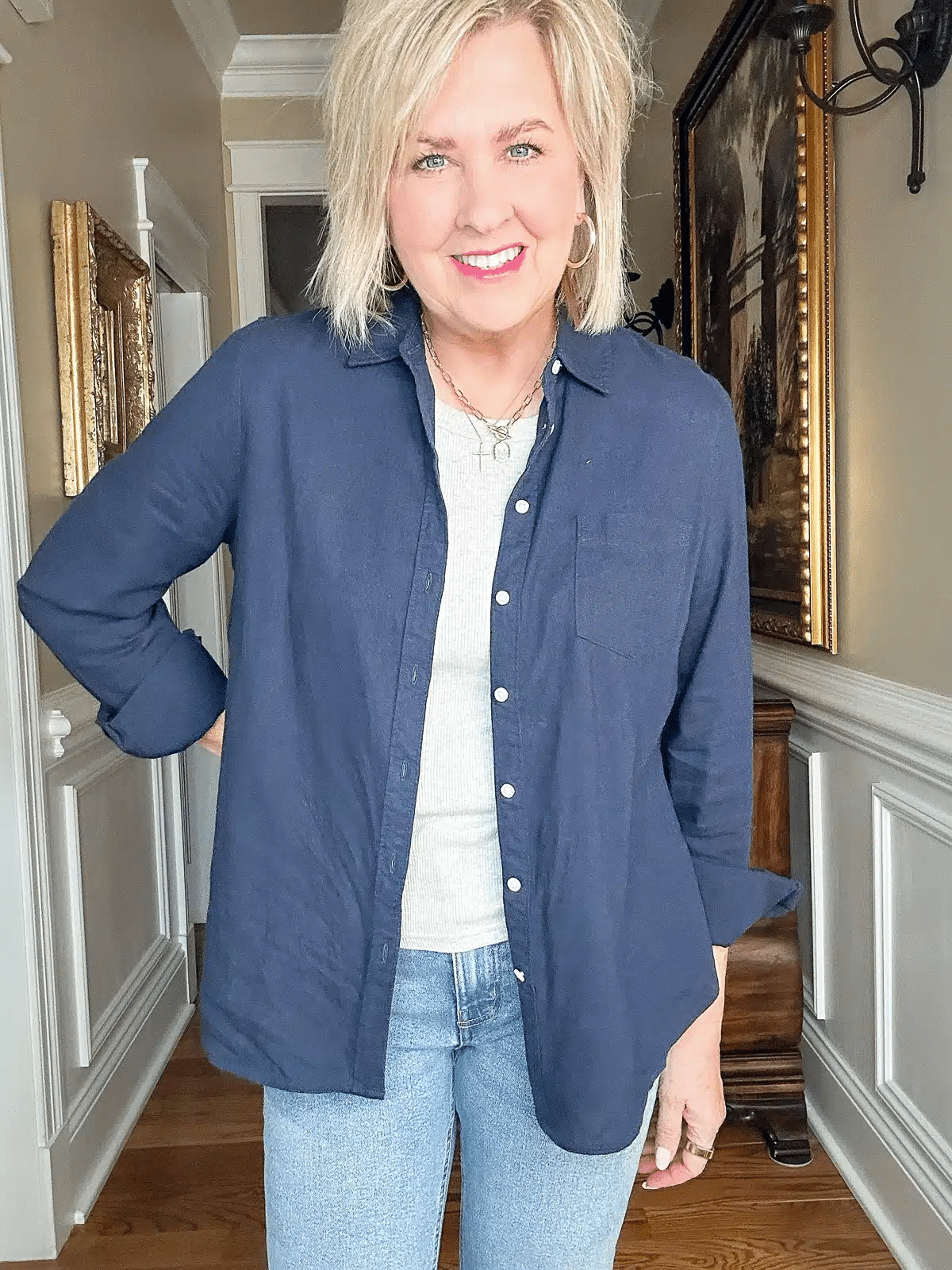 The Best Tops To Wear To Survive The Heat tania stephens 50 is not old fashion blogger Caslon