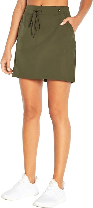 The Best Skirts and Skorts To Wear To Survive The Heat 50 is not old tania stephens fashion blogger skort
