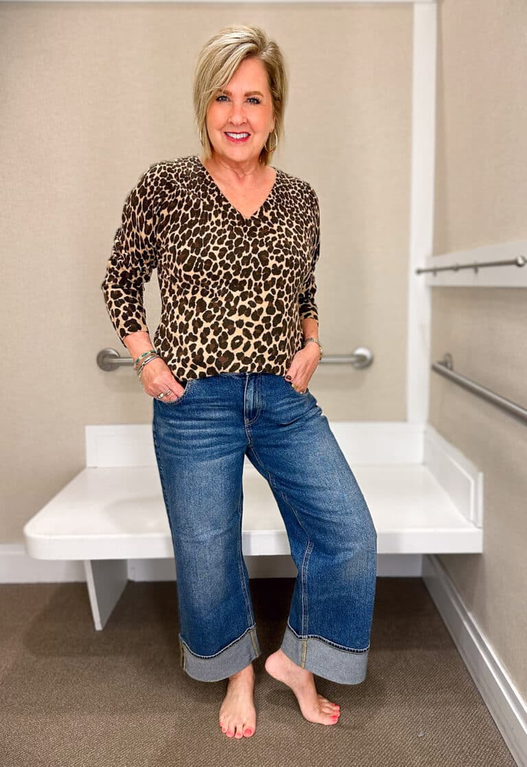 Leopard Print cashmere sweater and cuffed jeans