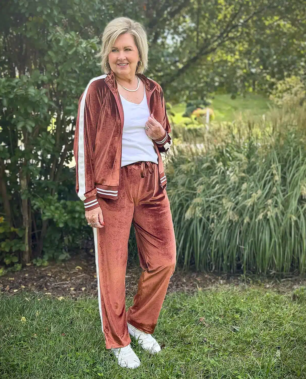 2 Piece Velour Tracksuit for Travel Women Over 50