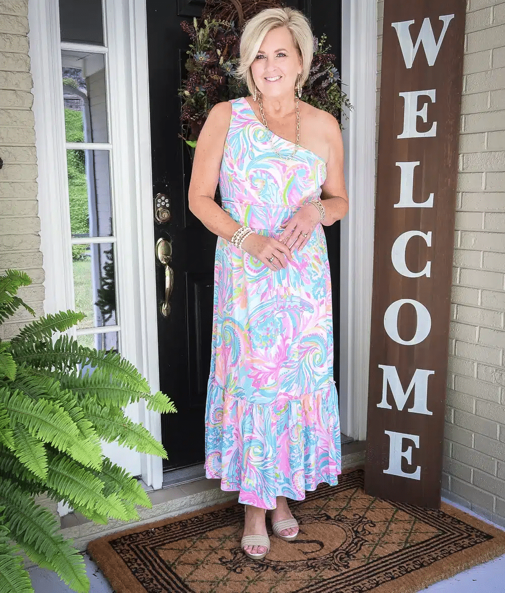 FASHION BLOGGER WEARING LILLY PULITZER