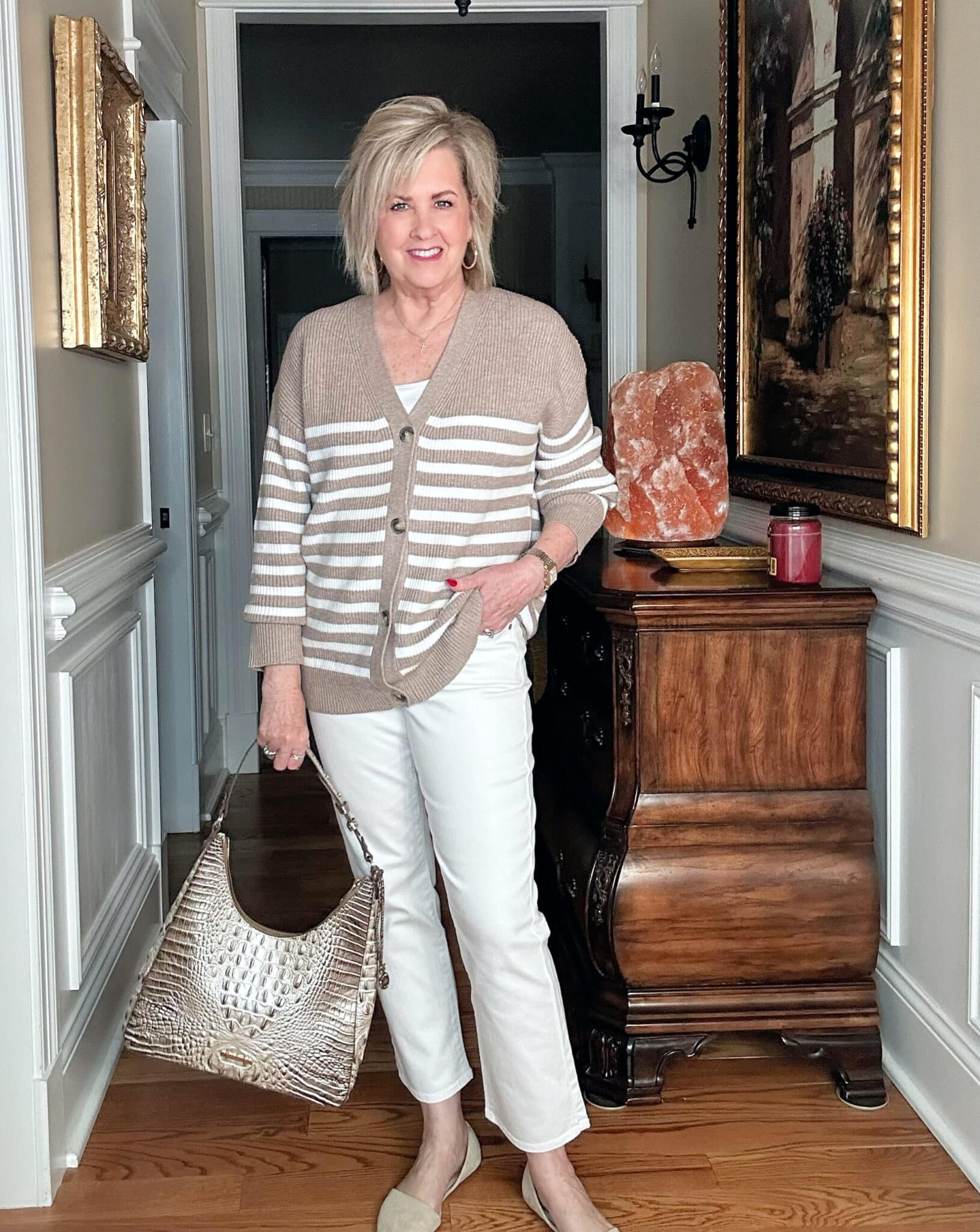 STRAIGHT LEG PANT OUTFIT IDEAS FOR SPRING FALL WINTER