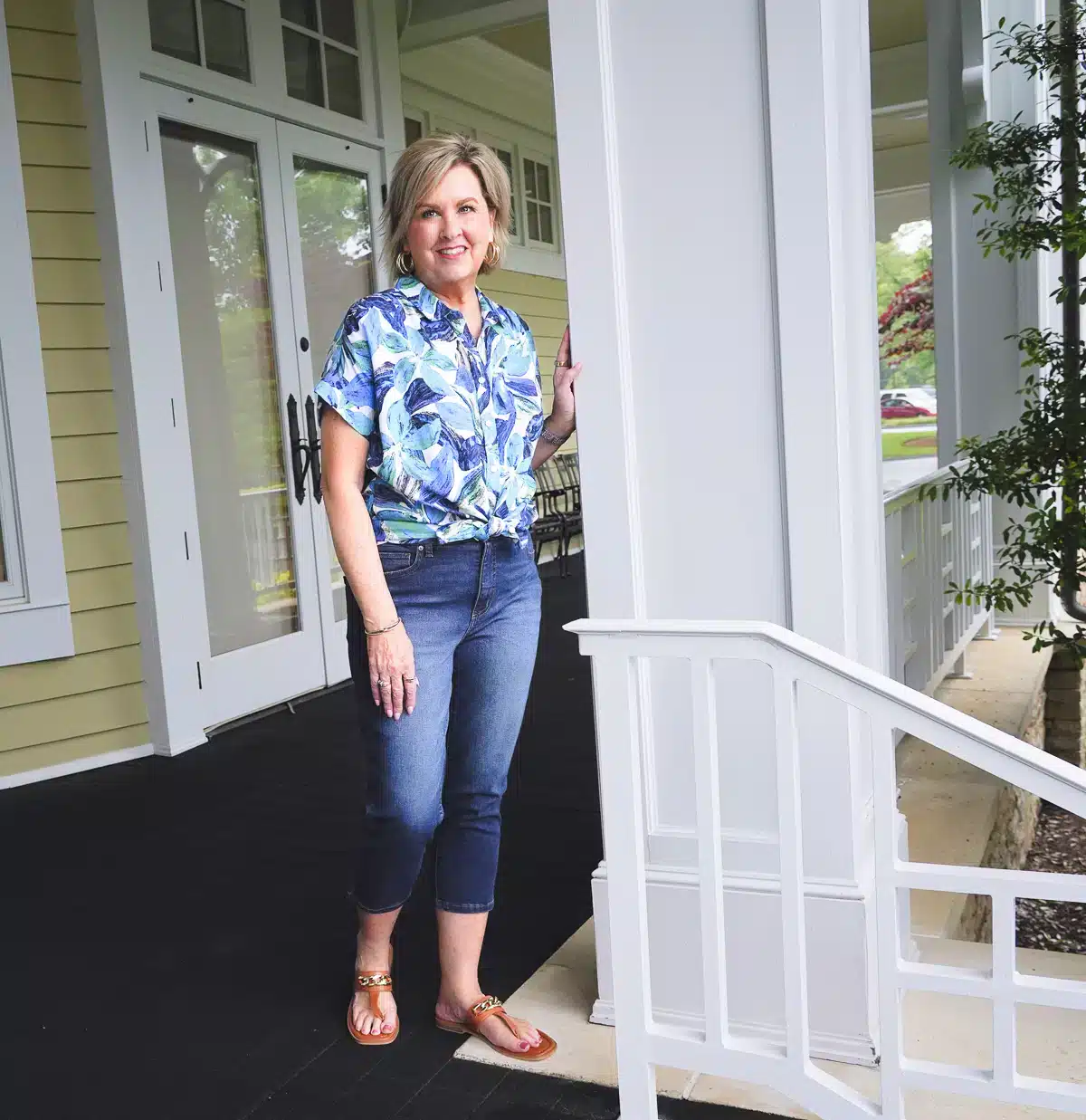CAN YOU WEAR CAPRI PANTS, HOW TO STYLE
