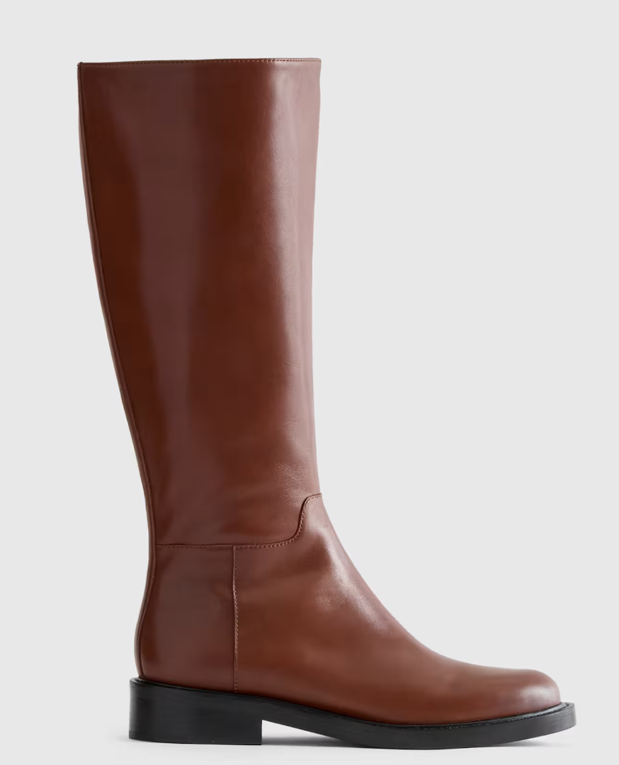 Arch Support Boots You’ll Love Wearing Everywhere tania stephens 50 is not old fashion blogger quince