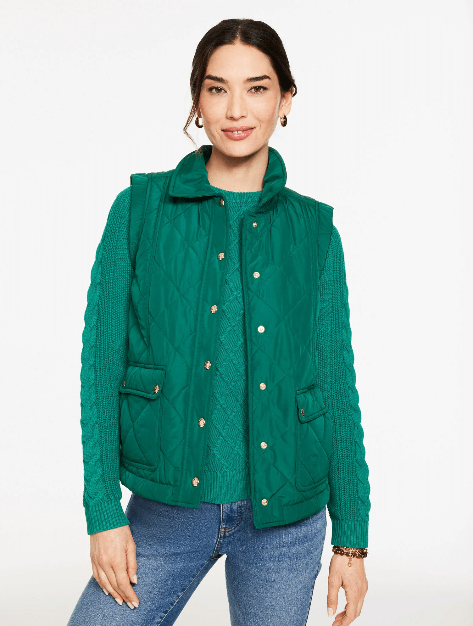 How to Wear Green in a Modern Way for the Holidays tania stephens fashion blogger 50 is not old quilted barn vest