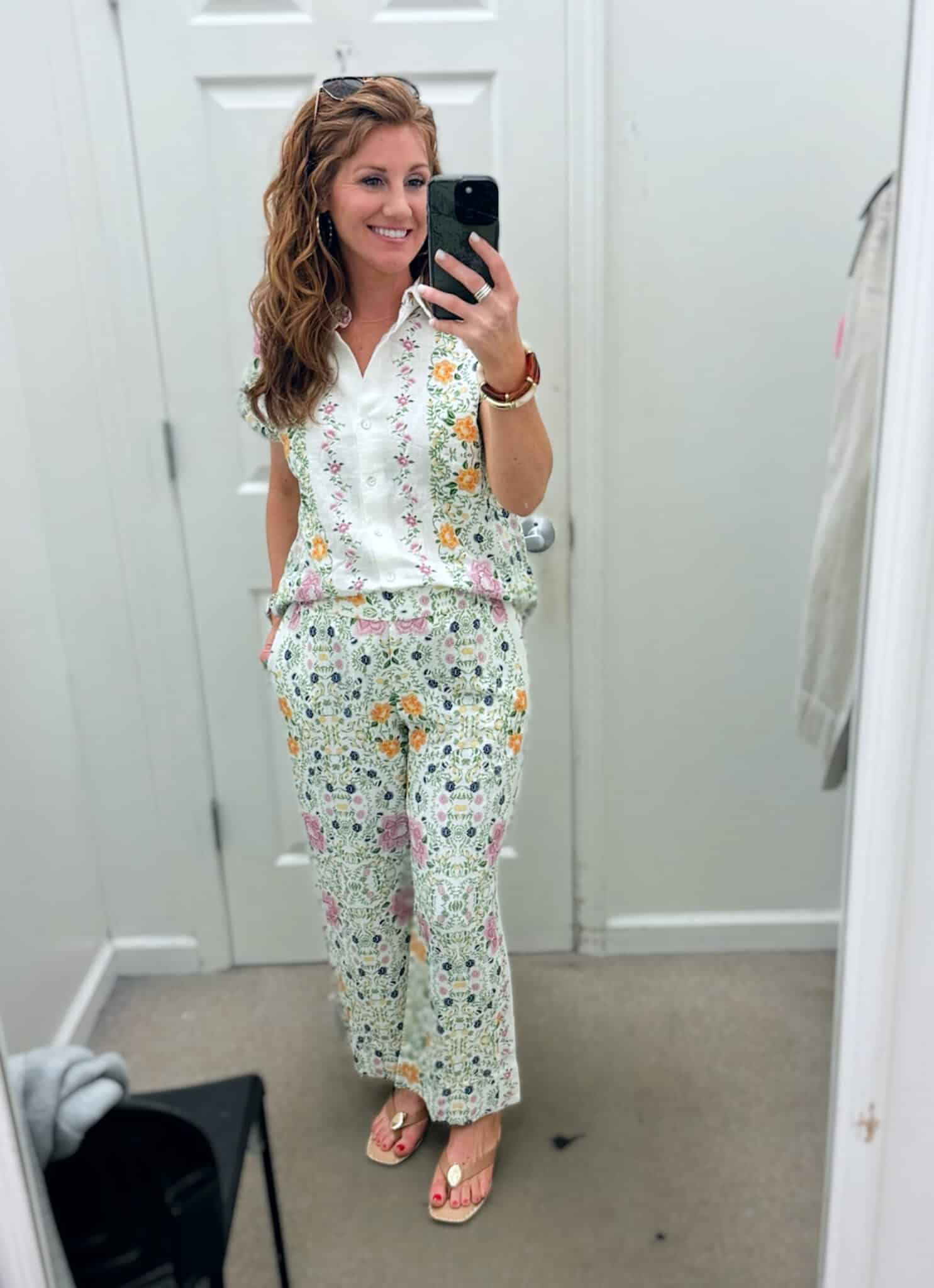 Stephanie styling a multi colored linen blend top and matching pants for petites from Belk